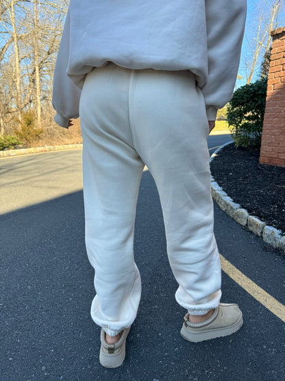 In My Bow Era Sweatpants | Cream